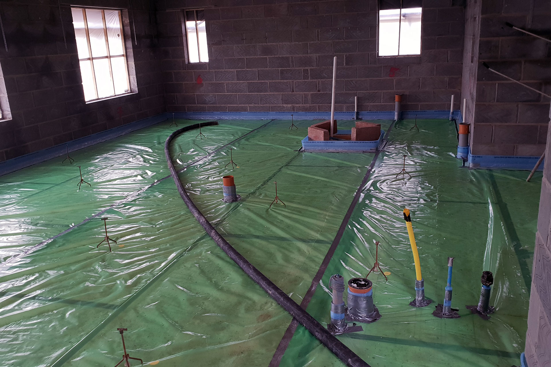 Pump-able Floor Screeds